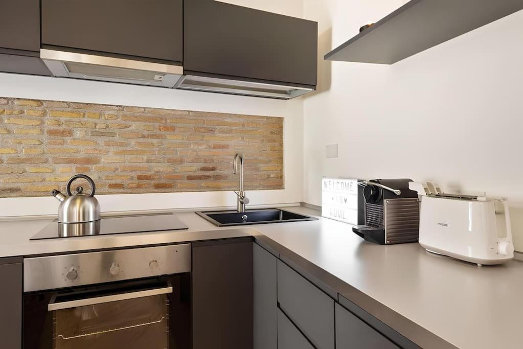 Hostme Piazza Navona Apartament Рим Экстерьер фото